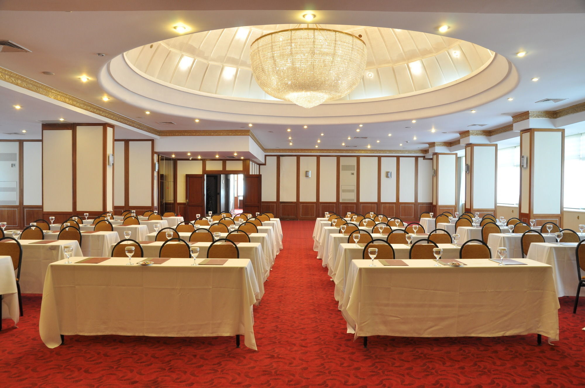 Altinel Ankara Hotel & Convention Center Exteriör bild